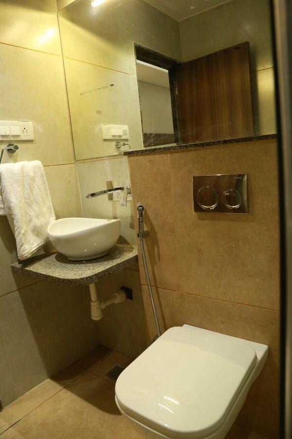 Hotel City Crown Mandsaur Exterior photo