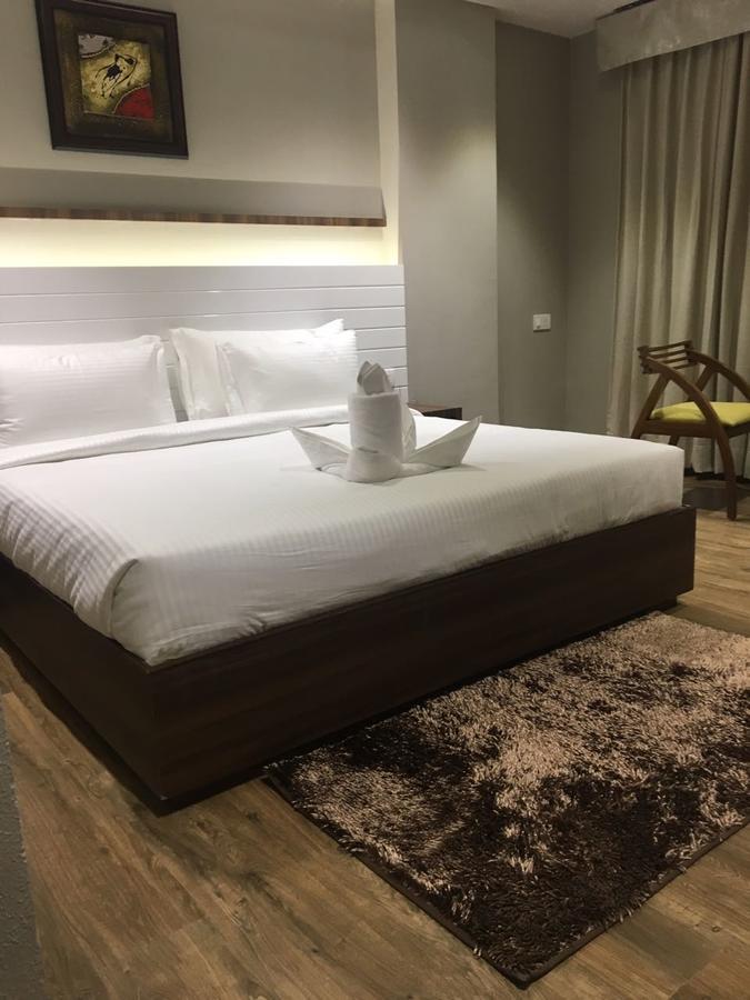 Hotel City Crown Mandsaur Exterior photo
