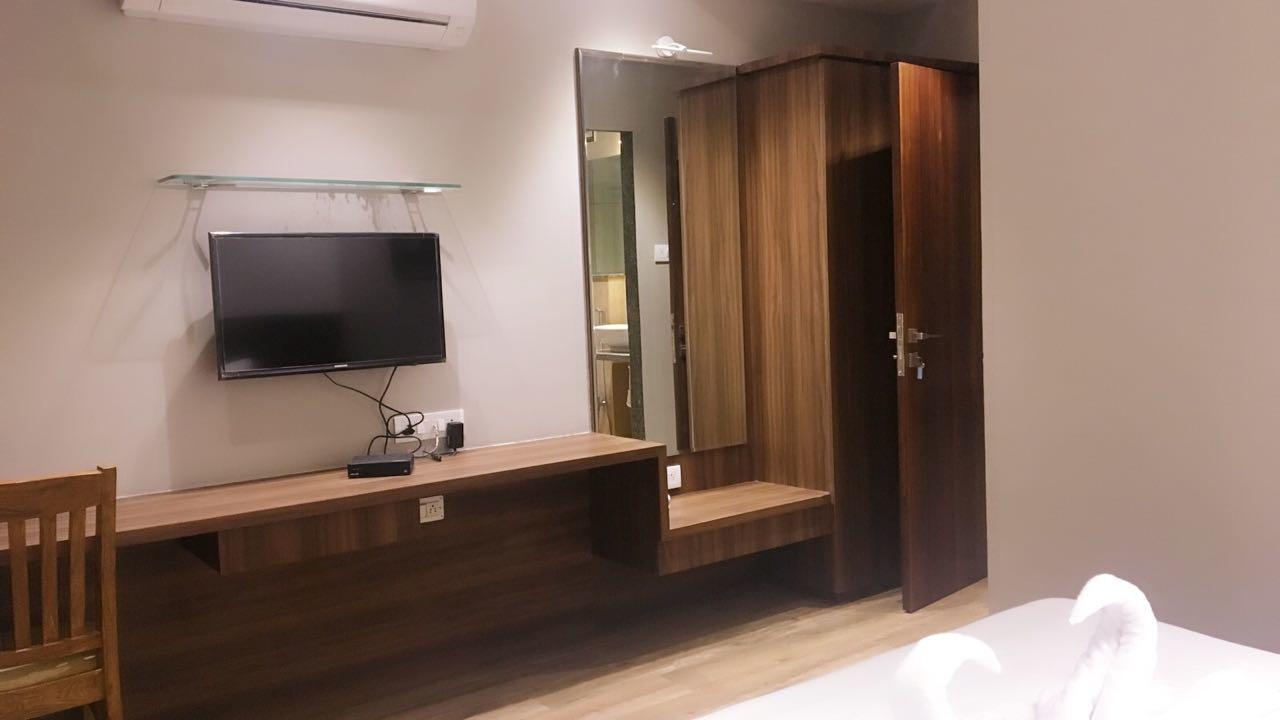 Hotel City Crown Mandsaur Exterior photo